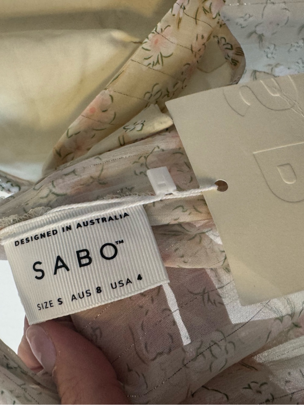 NWT SABO Skirt Kinslee Cream Floral Halter Tie Neck Short Set Small - Picture 11 of 16